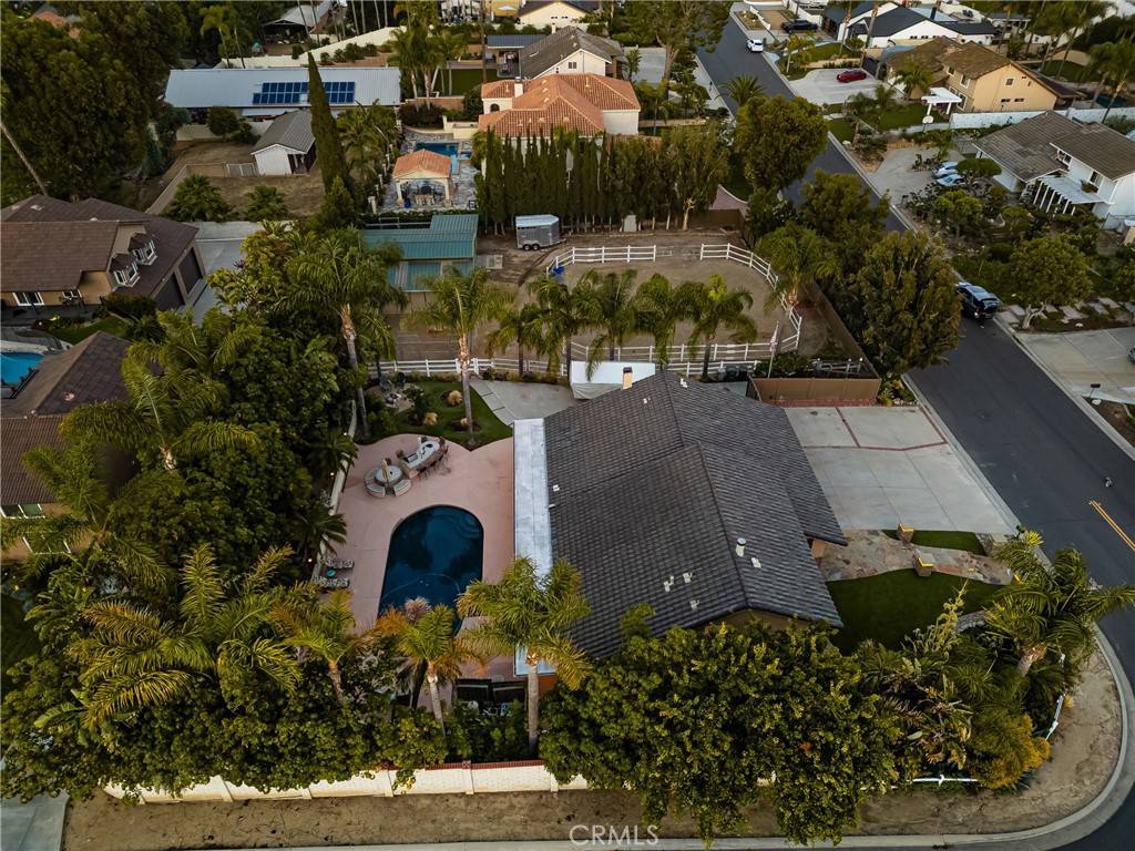 Yorba Linda, CA 92886,17927 Sun Hill DR