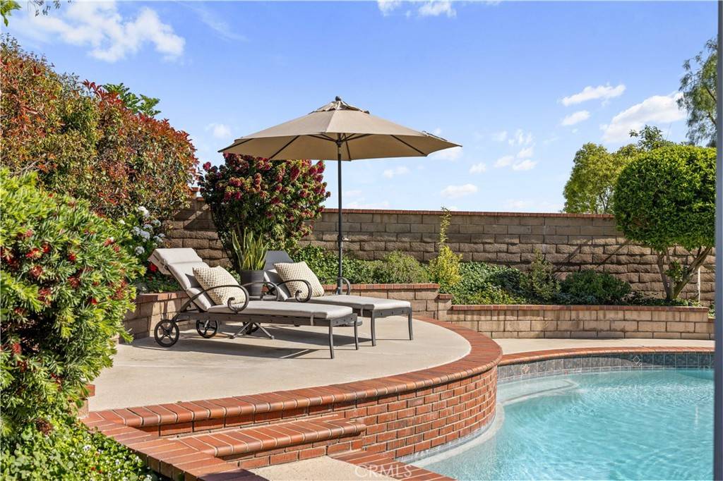 Yorba Linda, CA 92886,21035 Timber Ridge RD