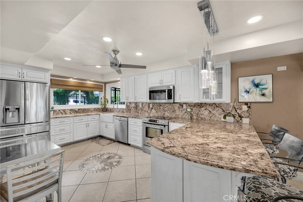 Fullerton, CA 92831,800 Dorothy LN