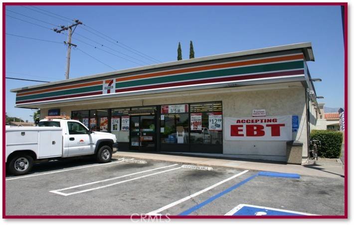 Ontario, CA 91761,2947 S Vineyard AVE