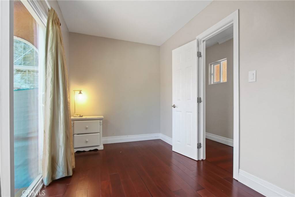 3950 E De Ora WAY Long Beach, CA 90815
