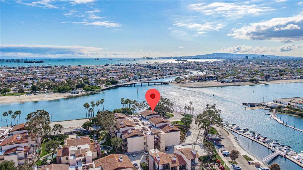 Long Beach, CA 90803,5313 Marina Pacifica DR S