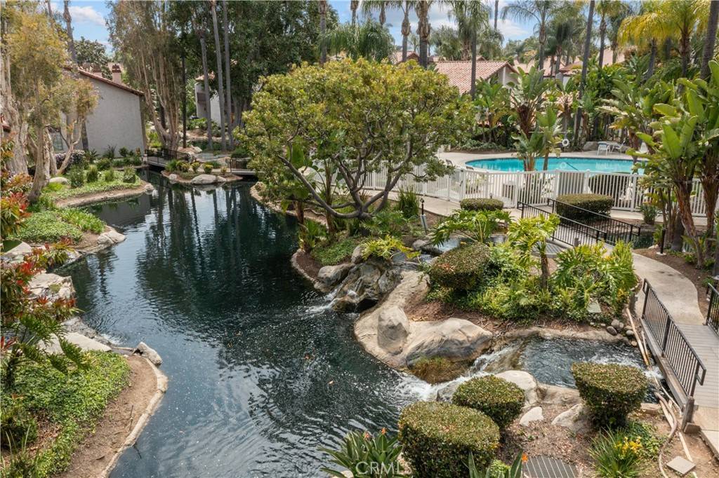 Placentia, CA 92870,237 Oahu WAY