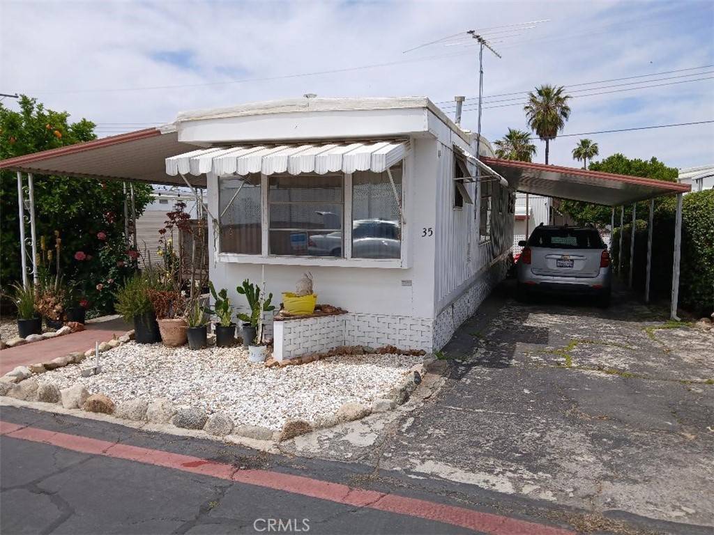 Yucaipa, CA 92399,13645 5th #35