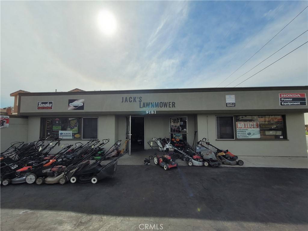 Cypress, CA 90630,9181 Walker ST