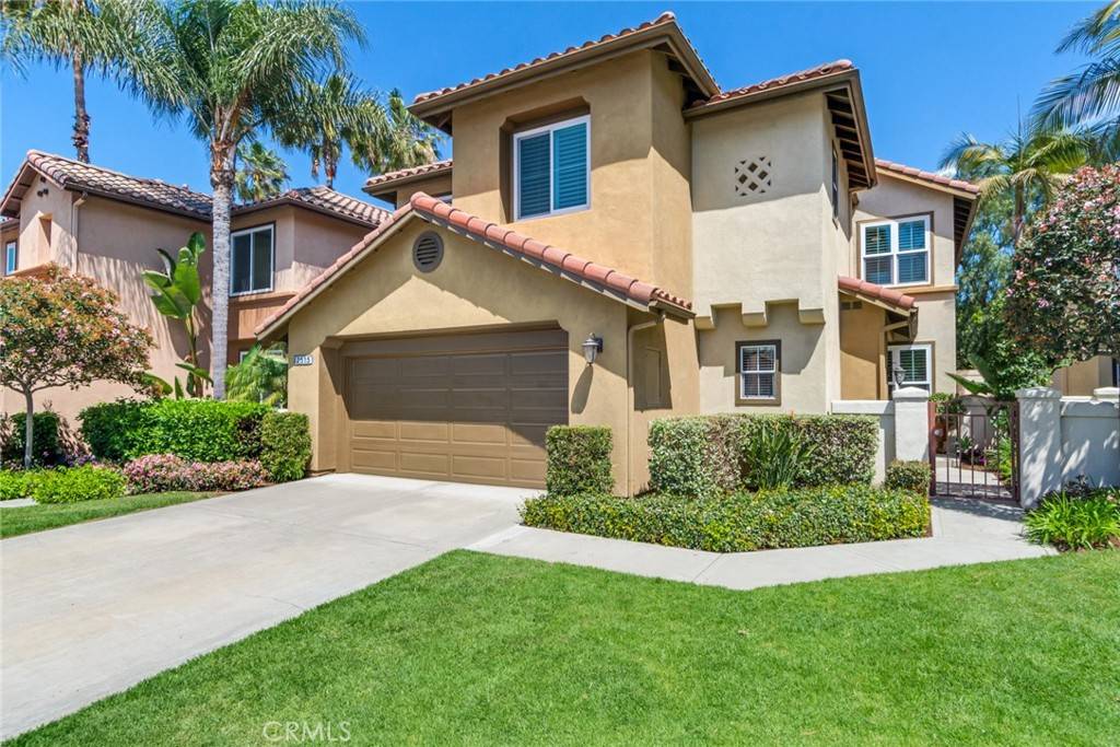 Tustin, CA 92782,2515 Lewis DR