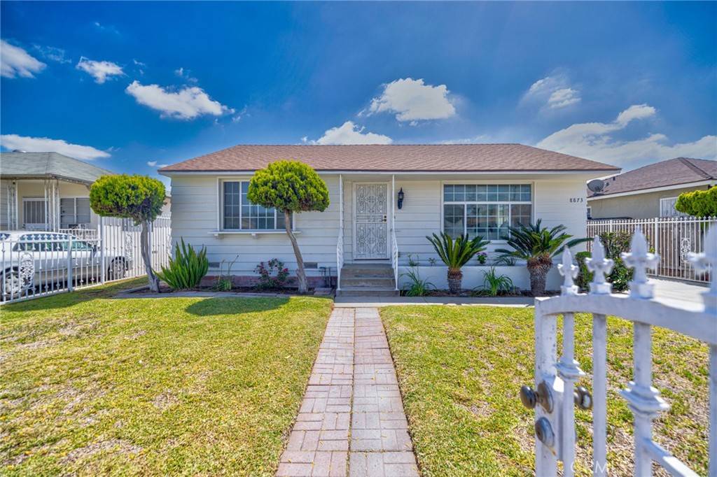 Pico Rivera, CA 90660,8873 Coolhurst DR