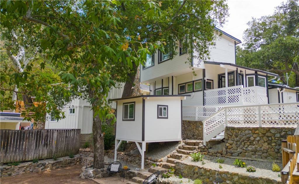 Silverado Canyon, CA 92676,29229 Hazel Bell DR