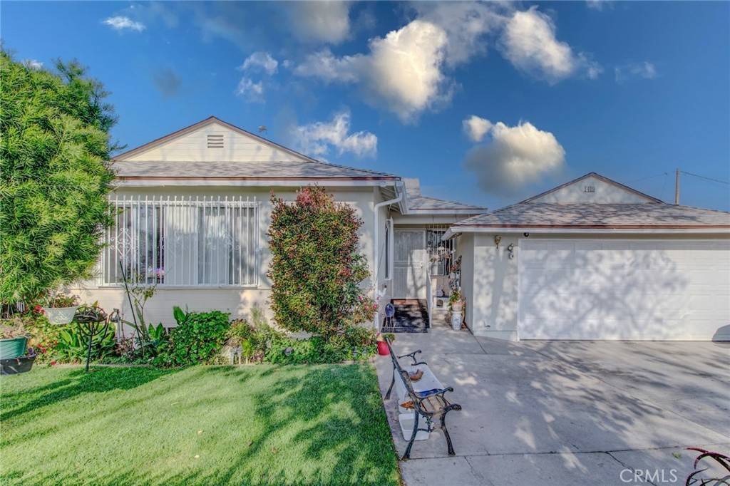 Santa Ana, CA 92704,1419 S Hesperian ST