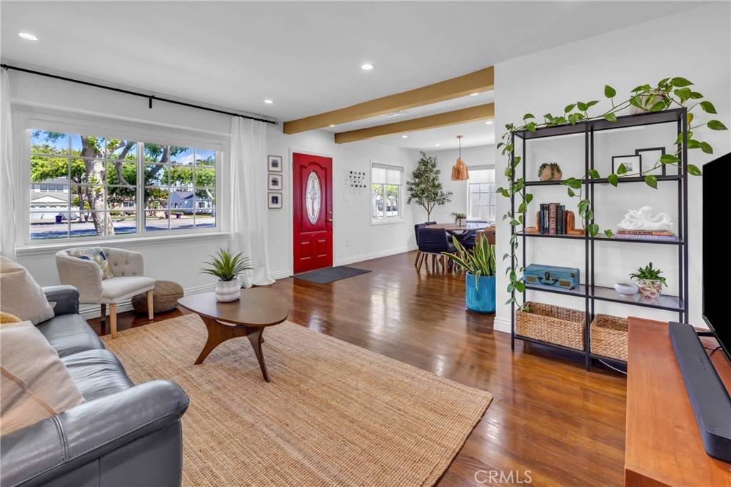 Long Beach, CA 90808,3743 N Studebaker RD
