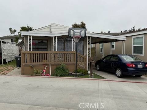 Tustin, CA 92780,124 E Balboa LN
