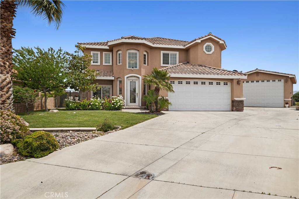 Victorville, CA 92395,13985 Evergreen LN
