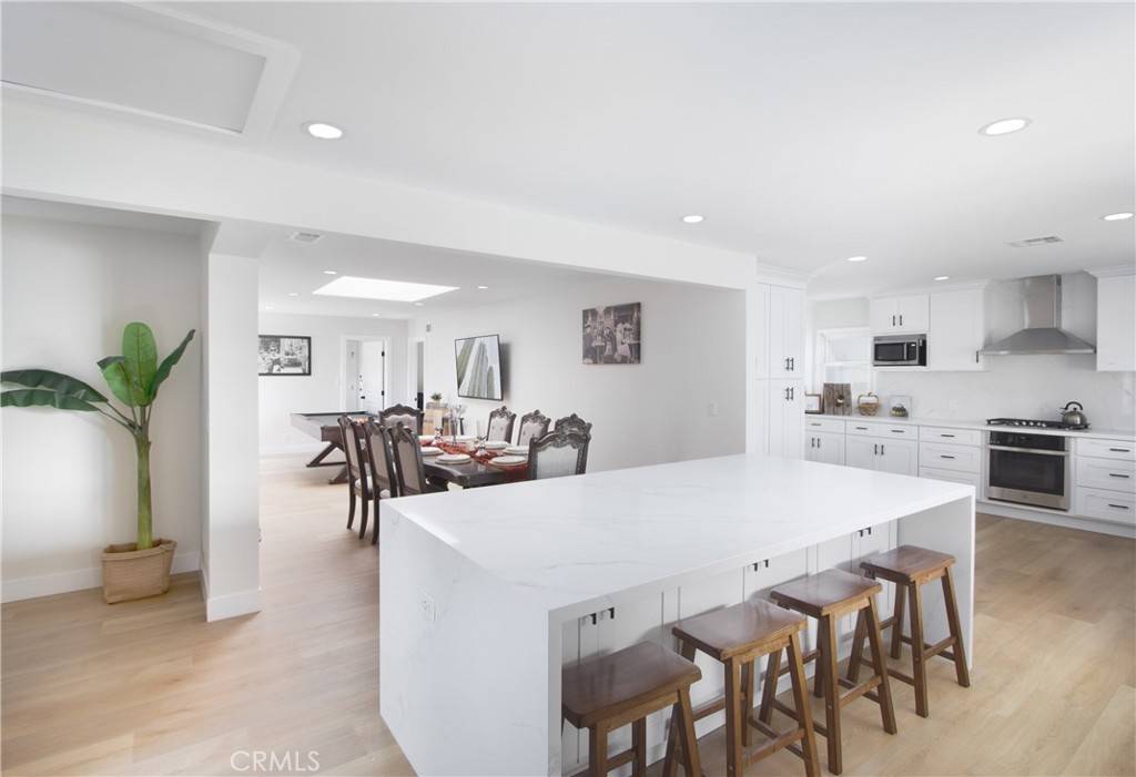 Tustin, CA 92780,12842 Elizabeth WAY