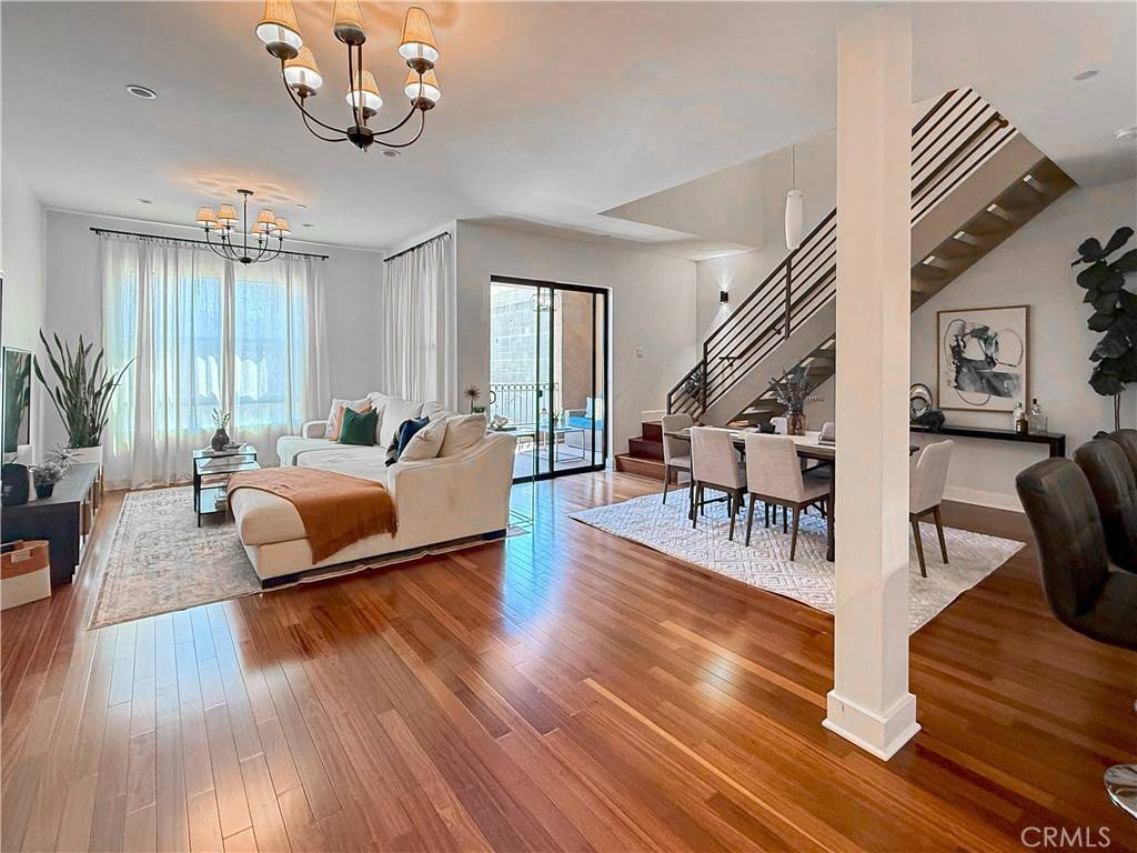 Long Beach, CA 90802,395 East 4th Street #39