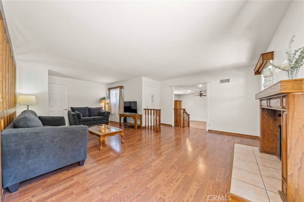 Orange, CA 92865,1414 East Baldwin Avenue