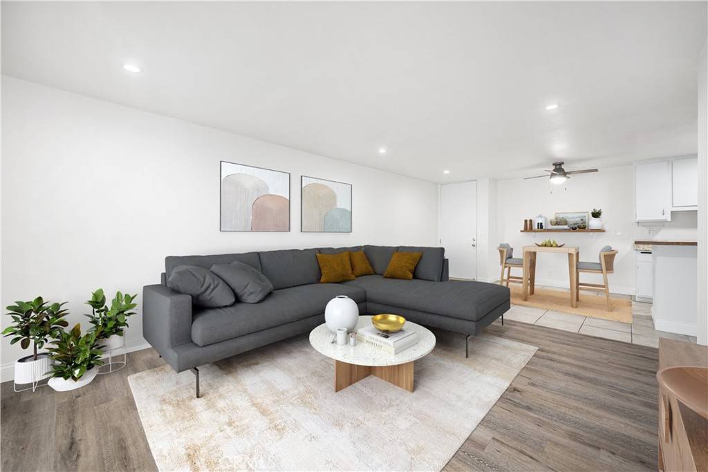 Long Beach, CA 90814,448 N Bellflower BLVD #119