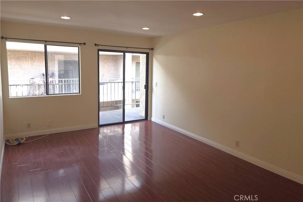 Long Beach, CA 90813,1140 Pacific AVE #28