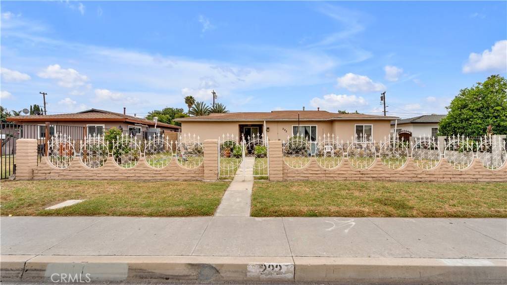 Anaheim, CA 92802,222 W Orangewood AVE