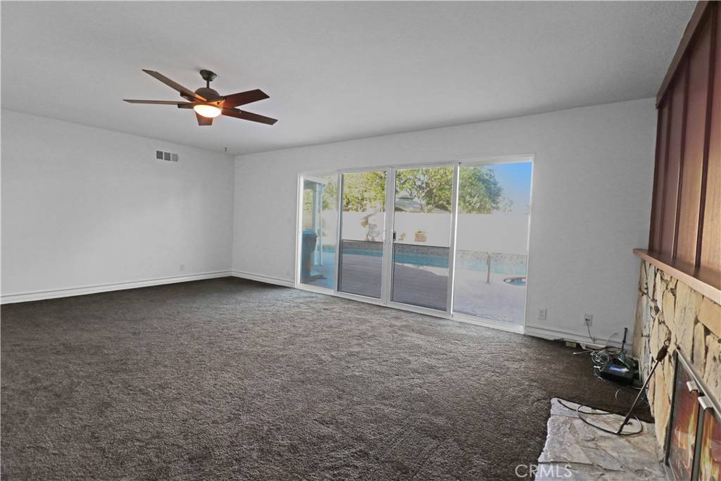 Yorba Linda, CA 92886,4092 Odessa DR
