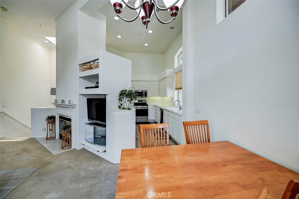 Tustin, CA 92782,2643 Dietrich DR