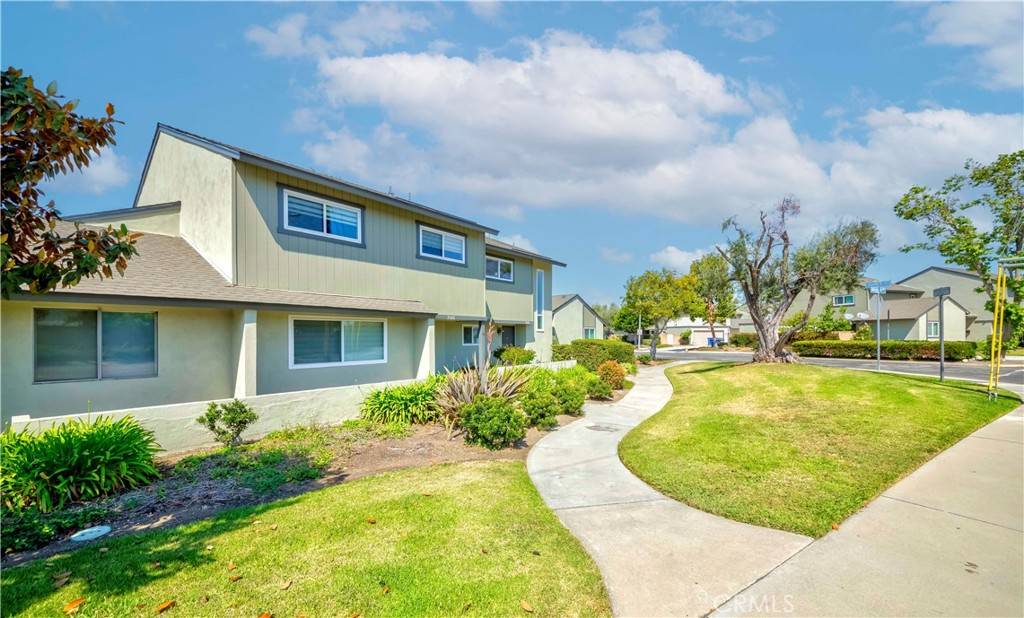 Buena Park, CA 90621,5526 Donner AVE