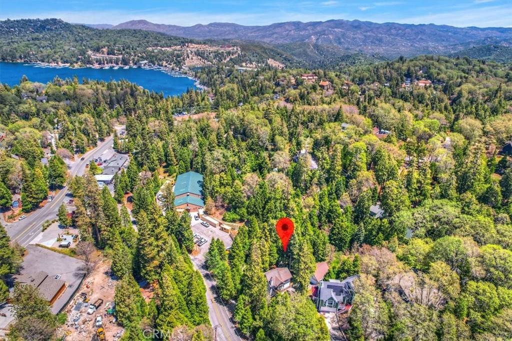 Lake Arrowhead, CA 92352,145 Cumberland DR