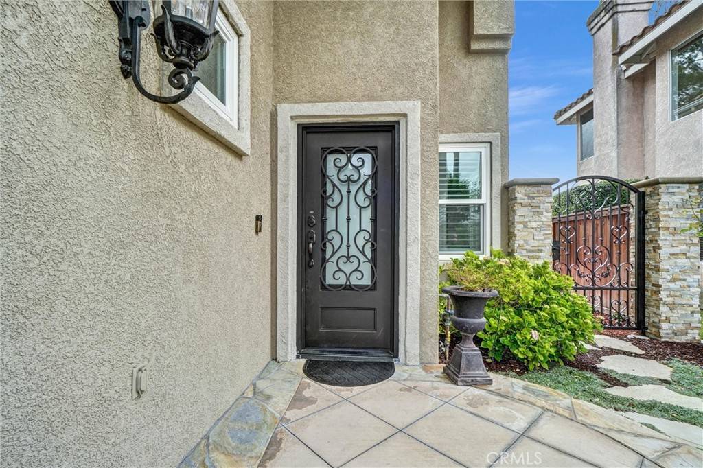 Rancho Santa Margarita, CA 92688,16 Via Boyero