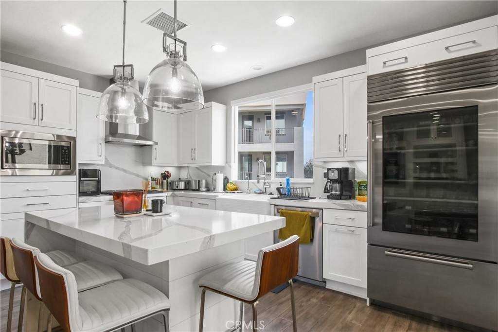 Costa Mesa, CA 92627,1639 Bridgewater WAY