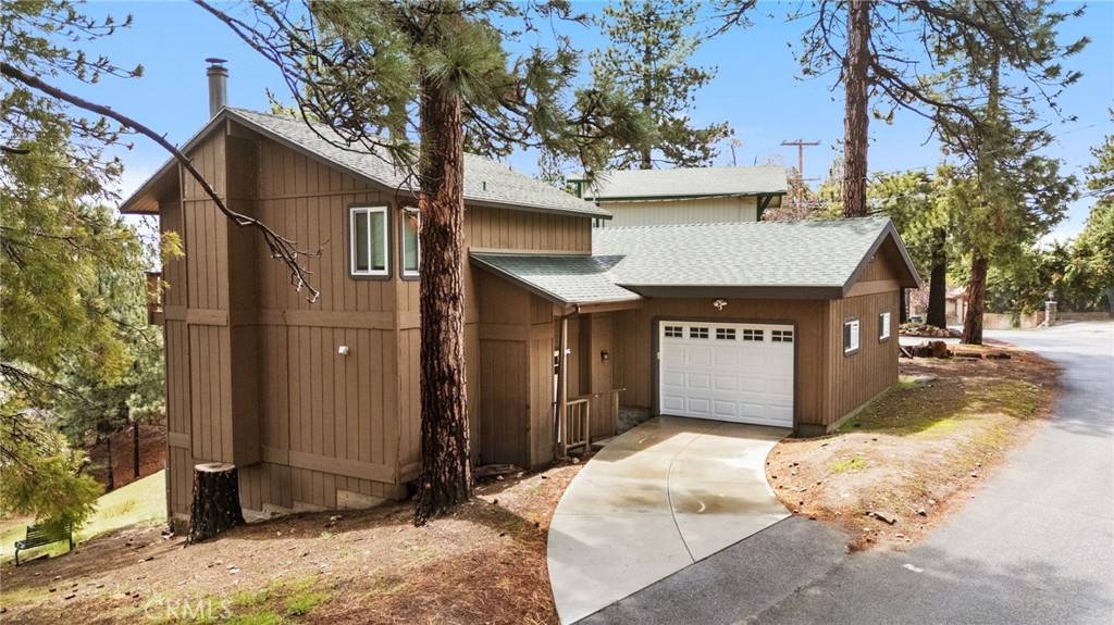 Running Springs, CA 92382,1803 Nob Hill DR