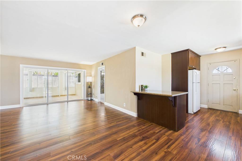 Cypress, CA 90630,10002 Saint Elizabeth CIR