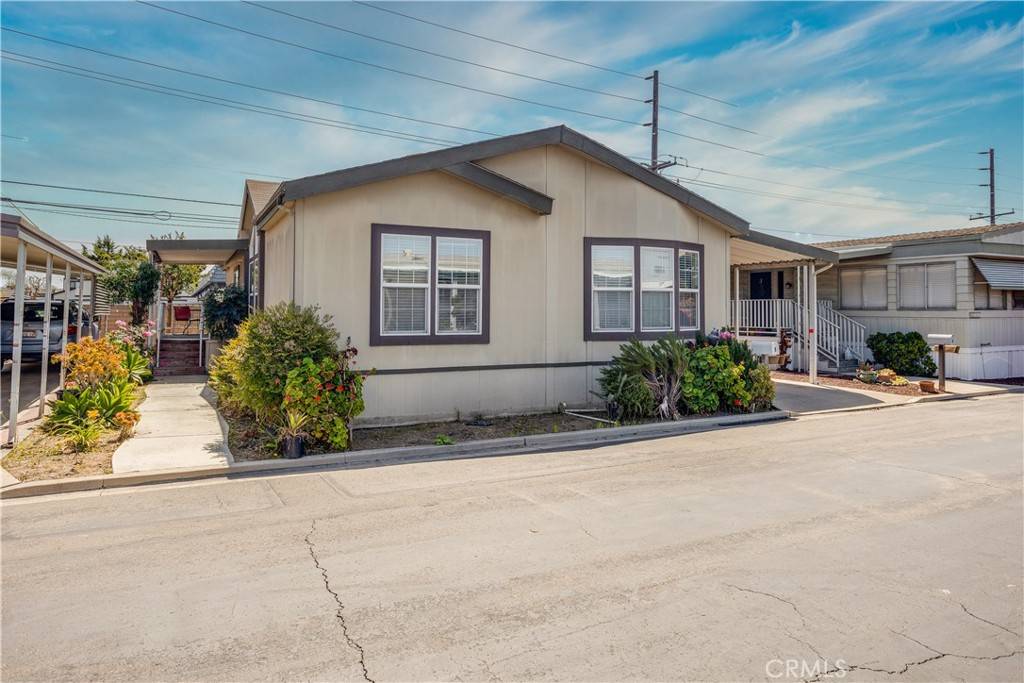 Stanton, CA 90680,12101 Dale AVE #9