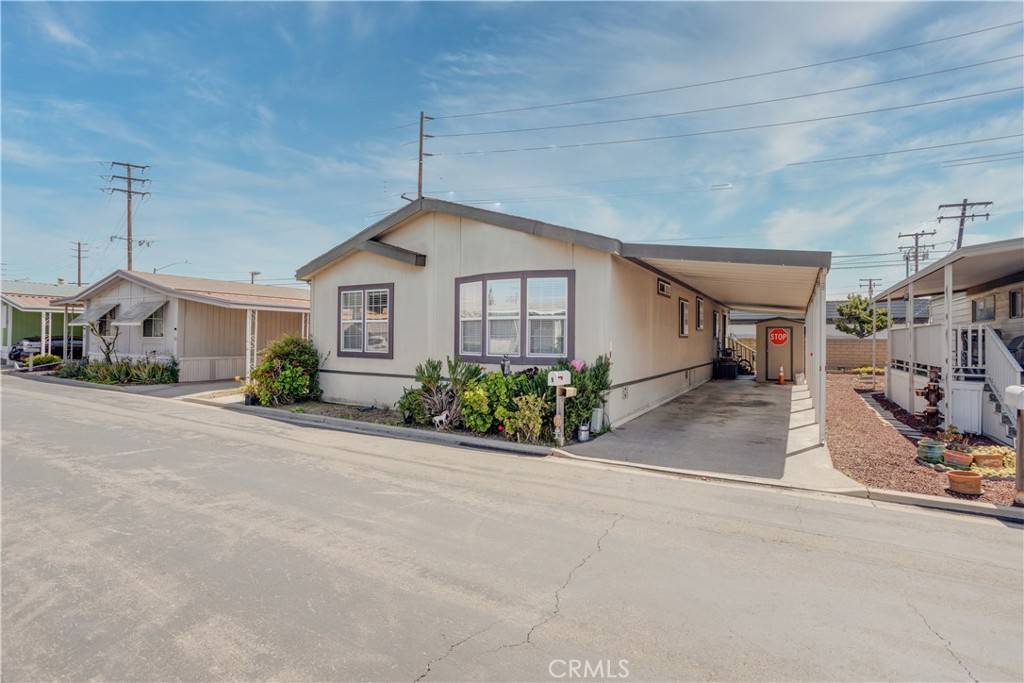Stanton, CA 90680,12101 Dale AVE #9