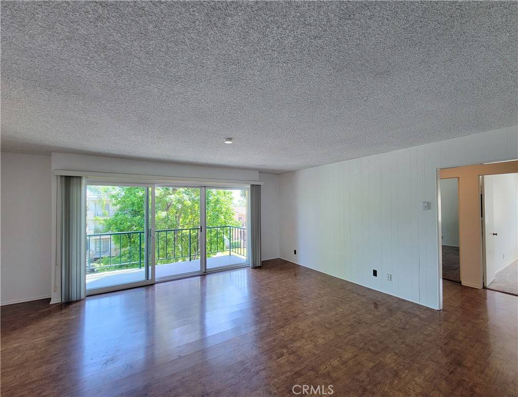 Long Beach, CA 90803,3665 E 1st ST #301