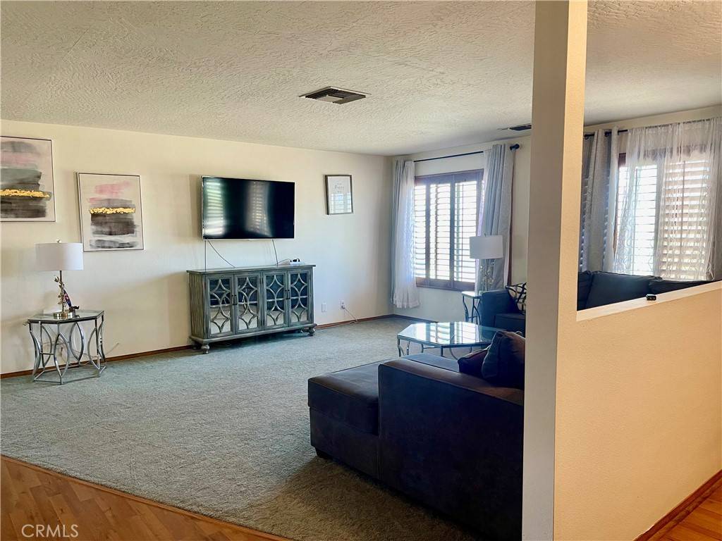 Hesperia, CA 92345,8127 Kingston AVE