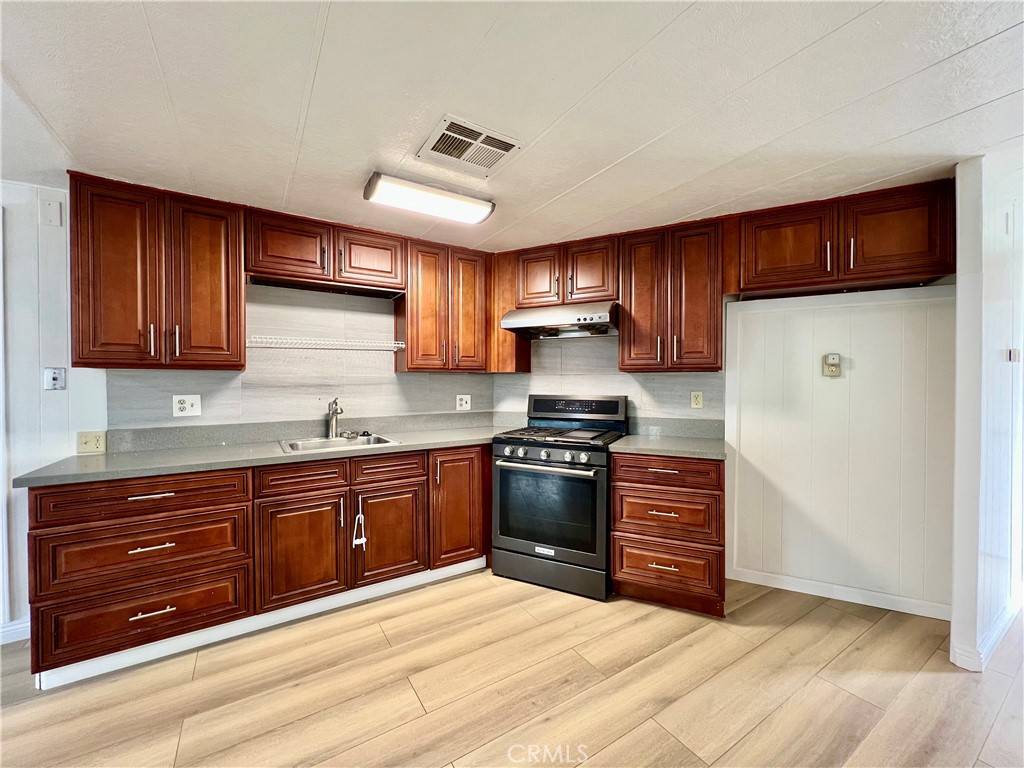 Westminster, CA 92683,9851 Bolsa AVE #20