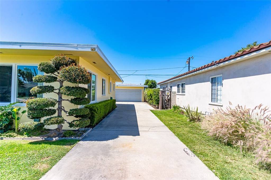 Downey, CA 90240,7766 Otto ST