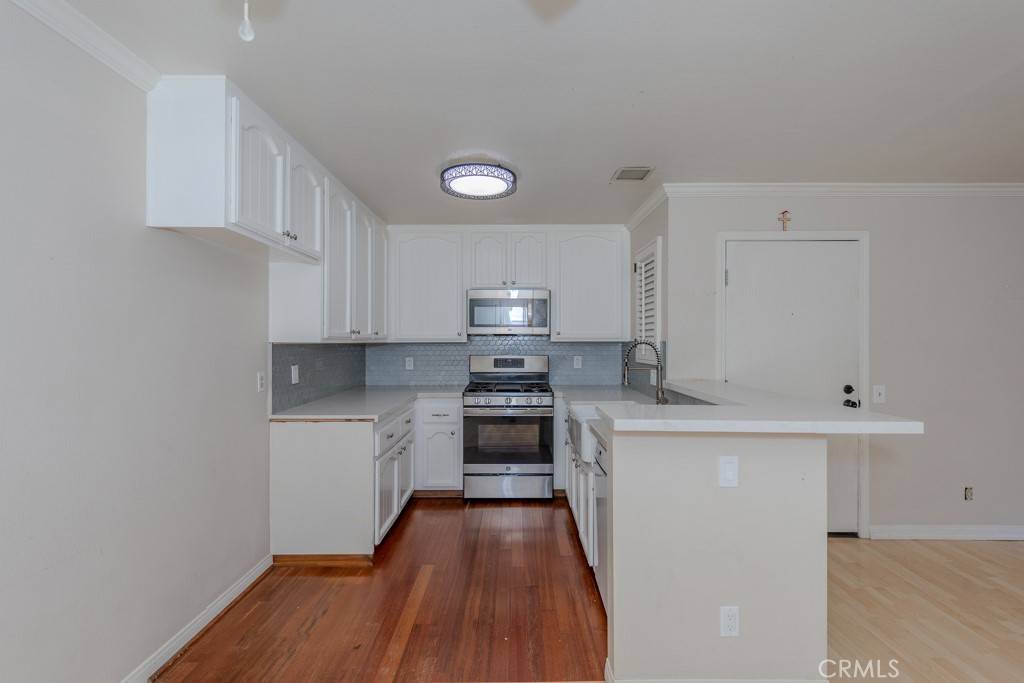 Yorba Linda, CA 92886,19134 Alamo Lane #162
