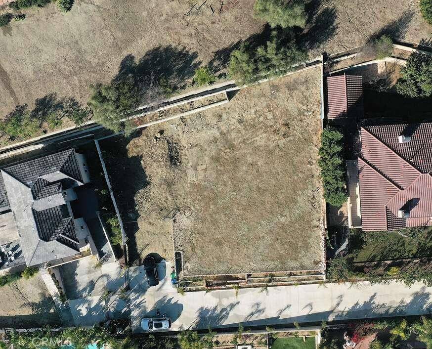Santa Ana, CA 92705,19352 Fisher LN