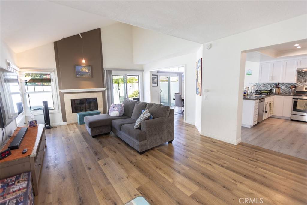 Tustin, CA 92780,12568 Wedgwood CIR