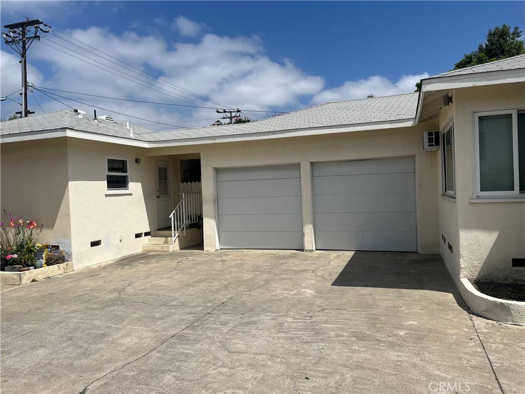 Tustin, CA 92780,14782 Holt AVE