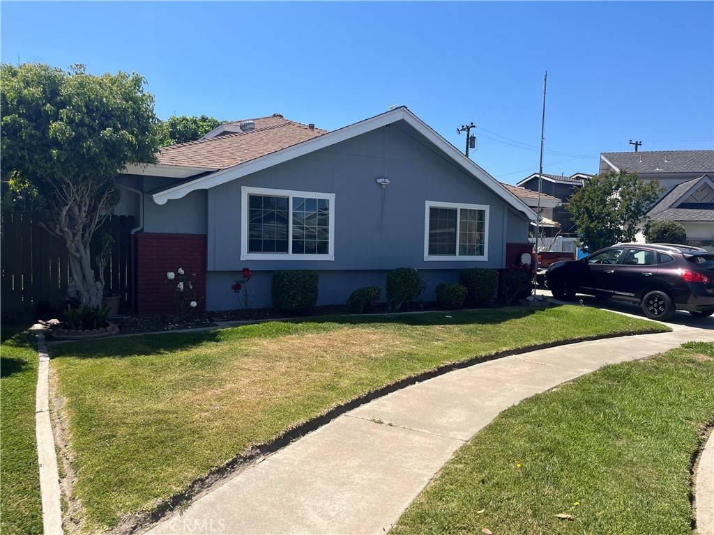 Huntington Beach, CA 92647,16781 Scotsdale CIR