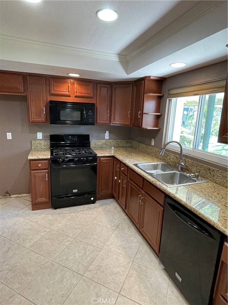 Buena Park, CA 90621,5429 Mead DR