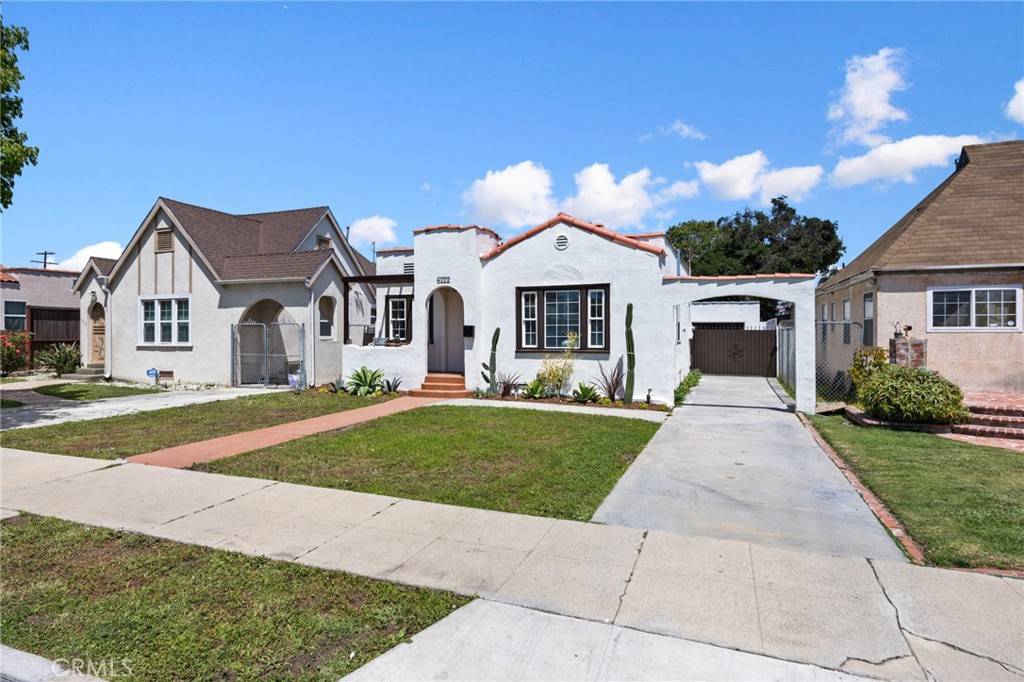 Los Angeles, CA 90043,6222 Eileen AVE