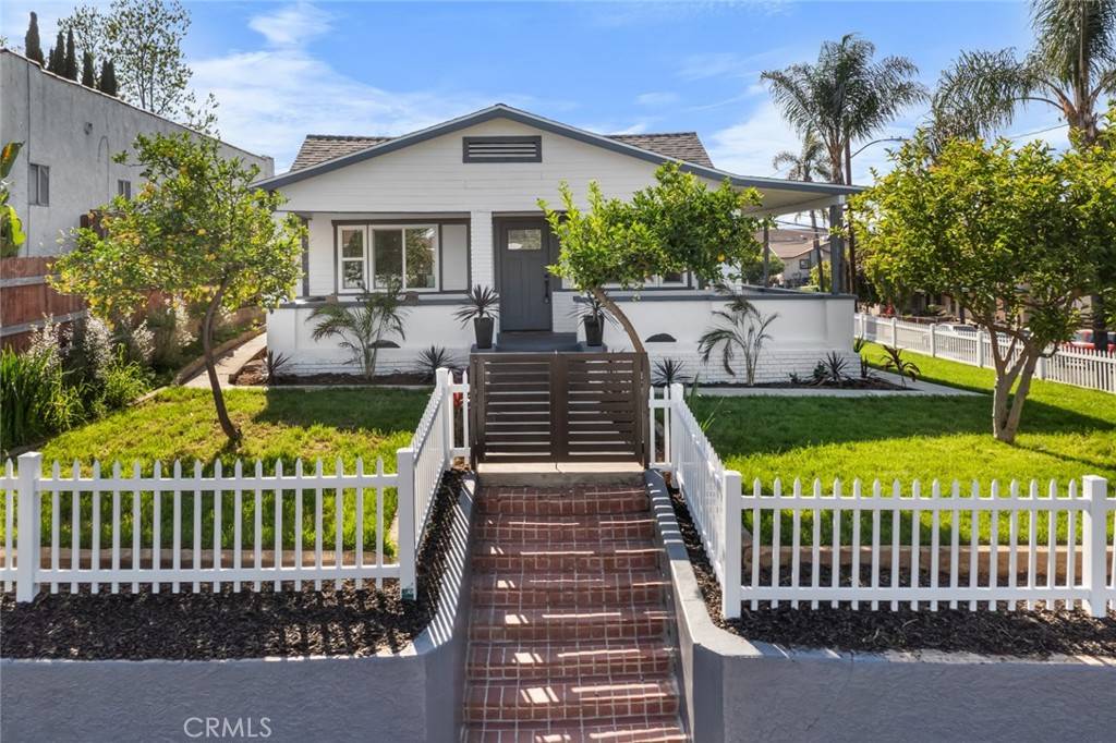 Placentia, CA 92870,201 S Melrose ST