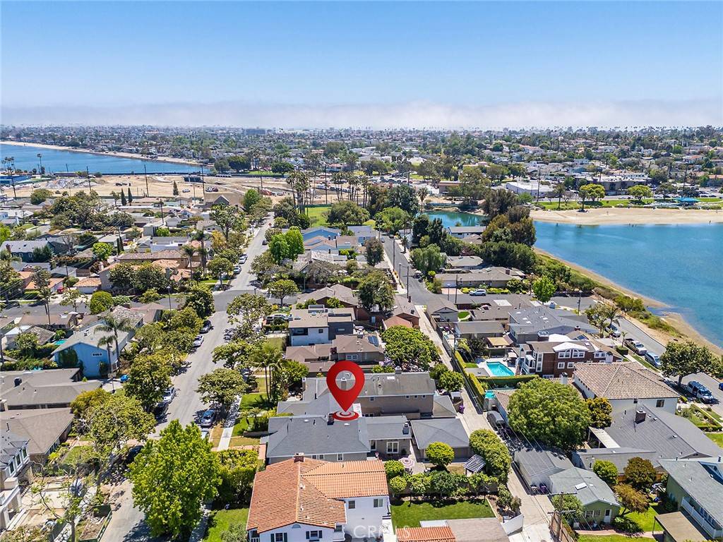 Long Beach, CA 90814,435 Orlena AVE