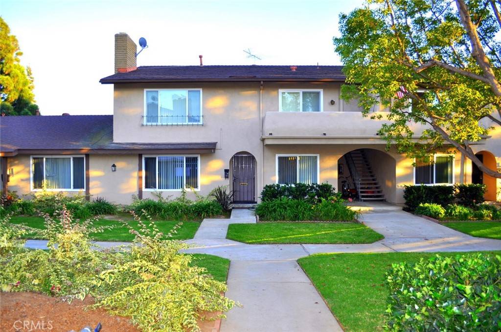 Tustin, CA 92780,12700 Newport AVE #36