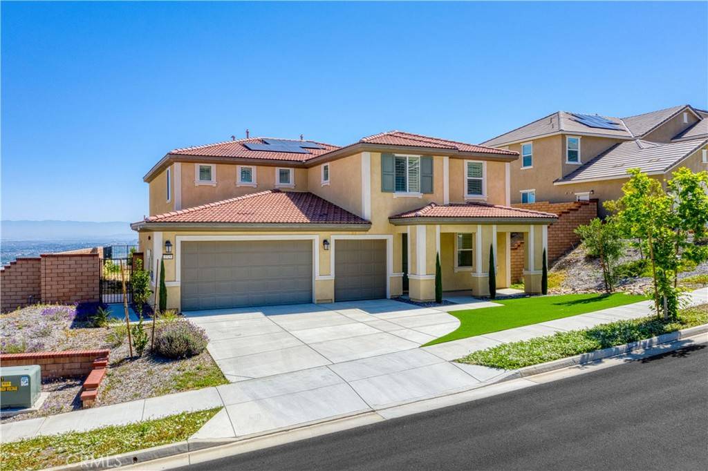 Corona, CA 92882,2725 Sierra Bella DR