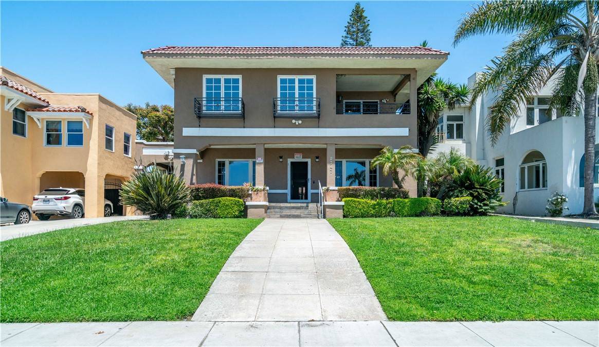 Long Beach, CA 90803,2747 E Ocean BLVD