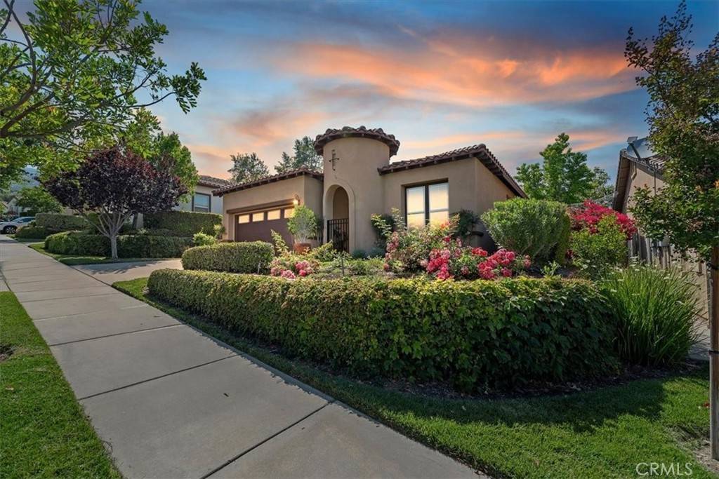 Corona, CA 92883,24271 Whitetail DR