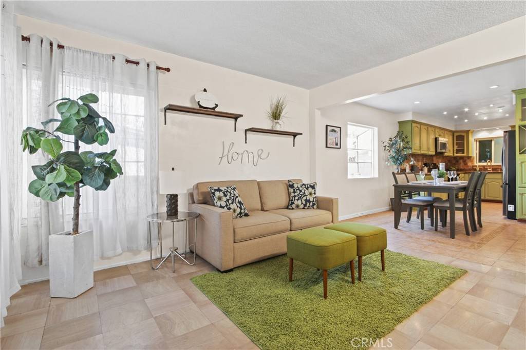 Lawndale, CA 90260,14906 Grevillea AVE